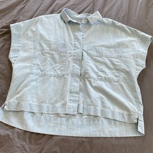 Everlane Boxy Chambray Short Sleeve Blouse